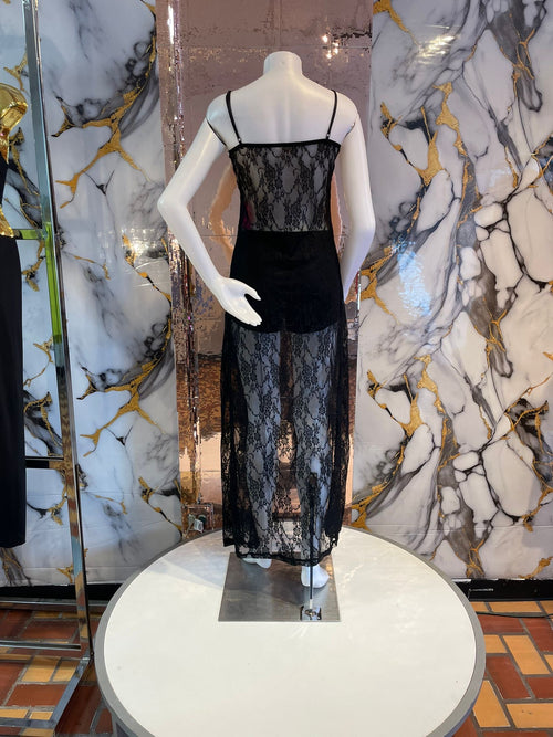 BLACK LACE DRESS