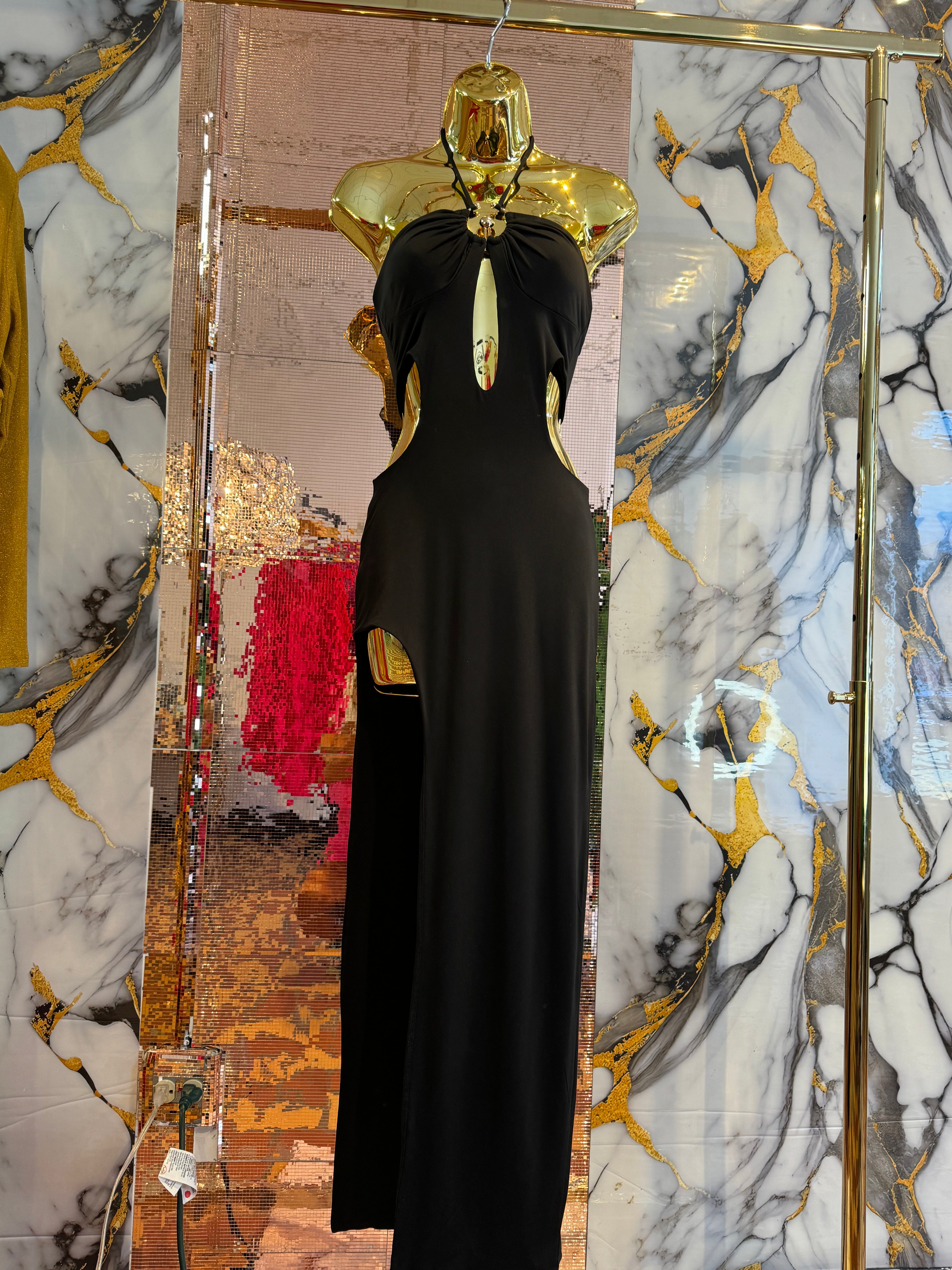 BLACK DRESS