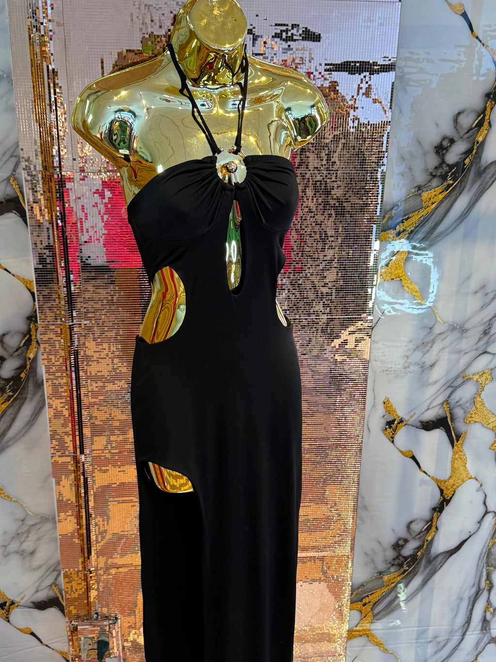 BLACK DRESS